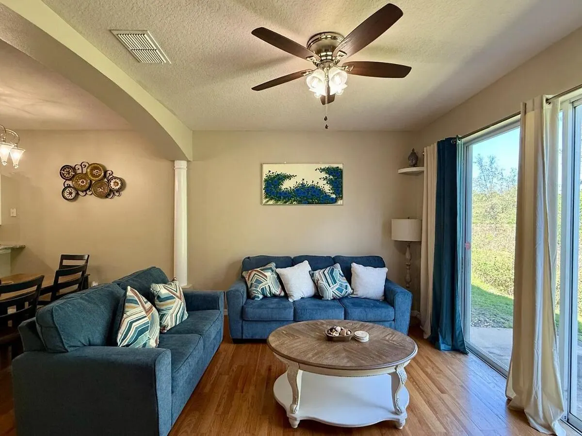 Modern Vacation Home Minutes Away From The Parks! Davenport