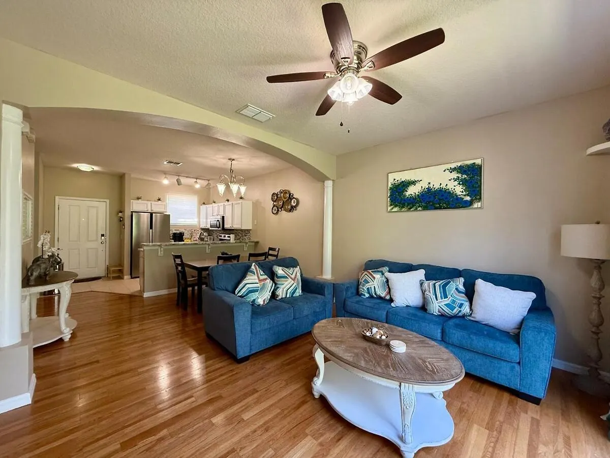 Modern Vacation Home Minutes Away From The Parks! Davenport United States