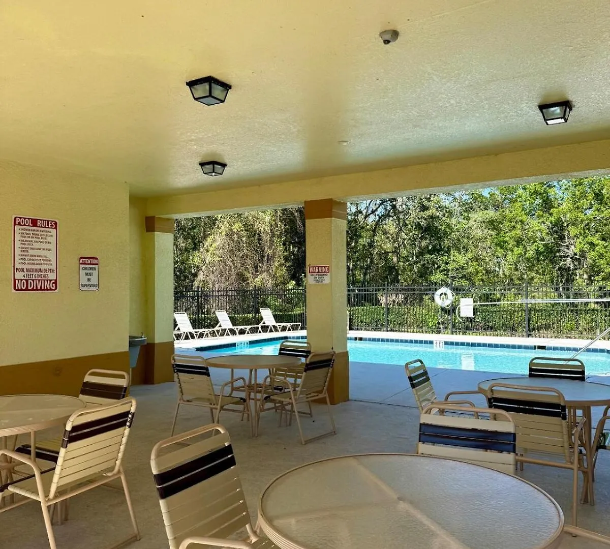 Modern Vacation Home Minutes Away From The Parks! Davenport United States